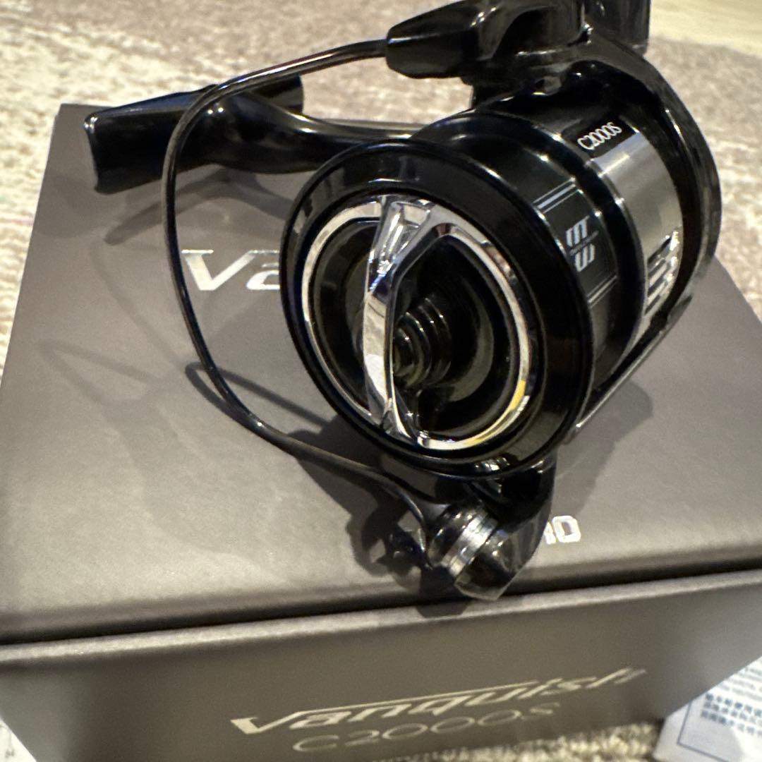 【新品・未使用】SHIMANO 23 ヴァンキッシュ　C2000S
