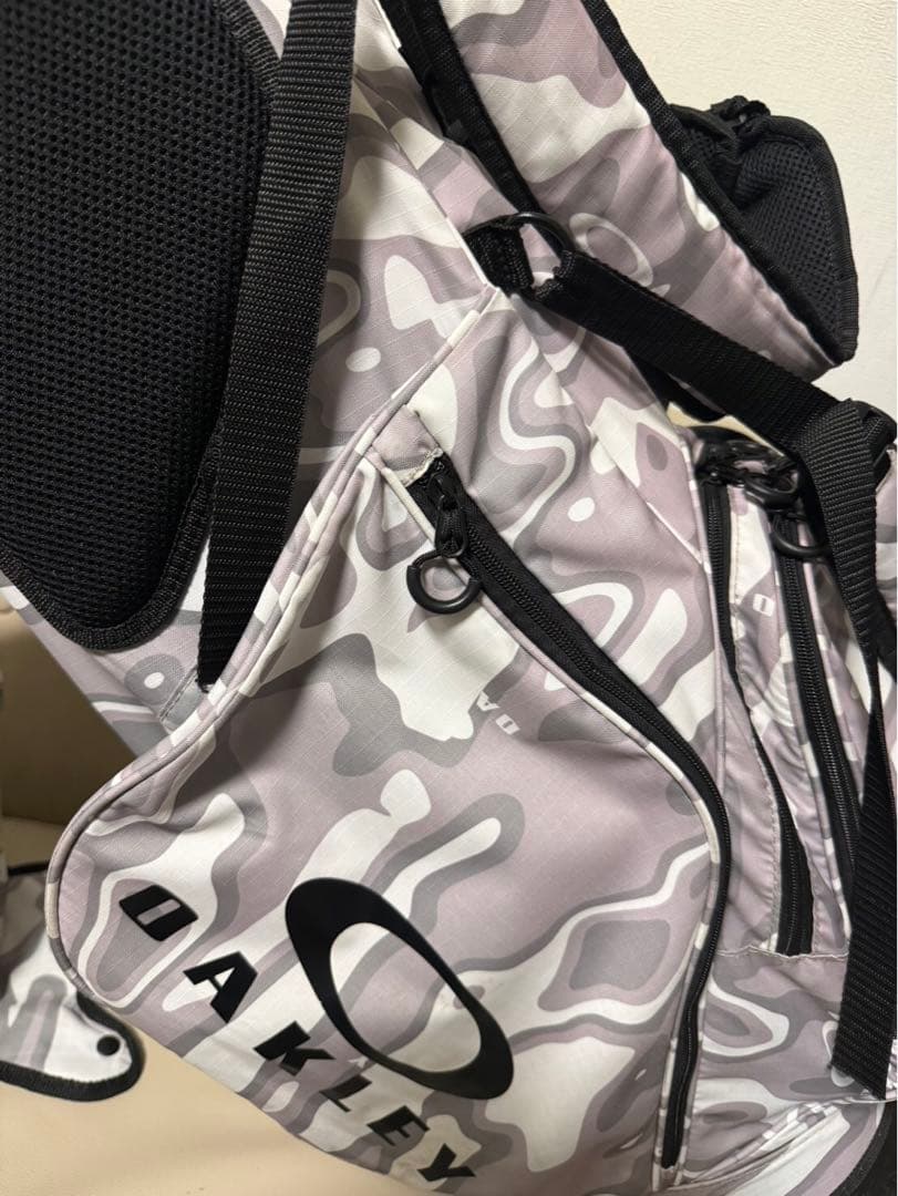 【送料込み】OAKLEY オークリー キャディバッグ 9.5型 ホワイトカモ