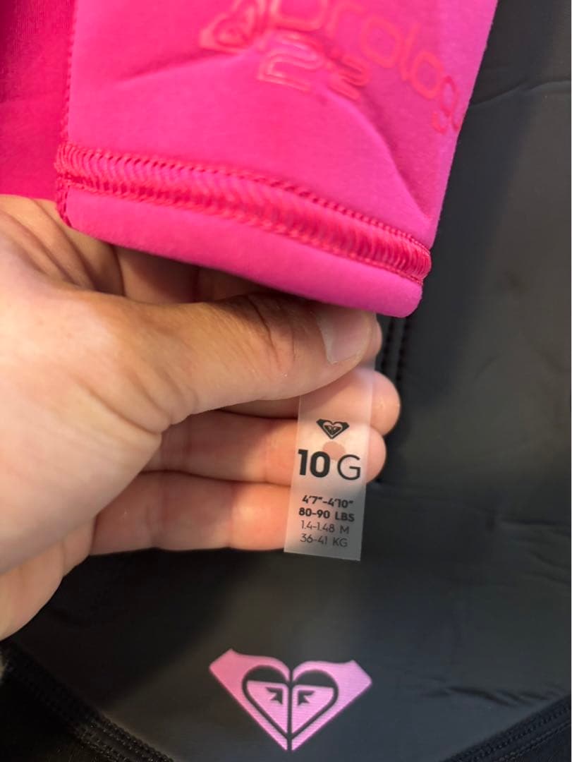 ✨未使用タグ付き✨キッズ　女の子　ウエットスーツ　サイズ10G