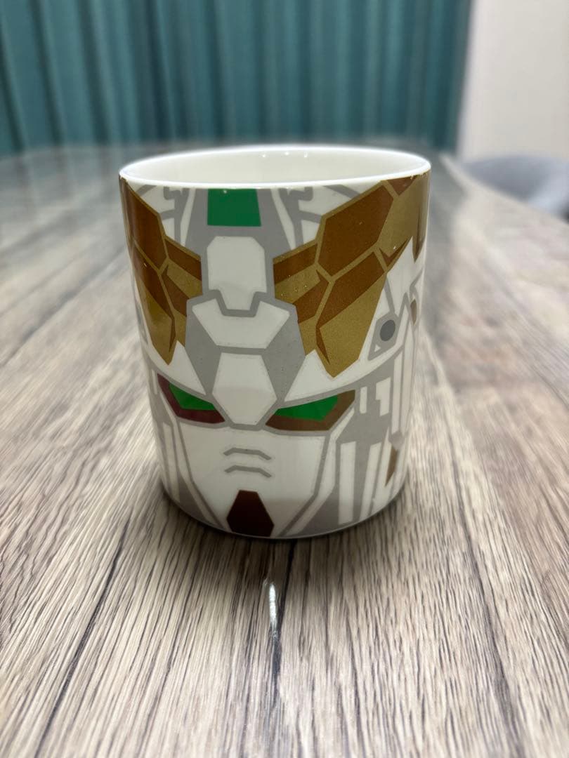 【美品】ガンダムキャラクター マグカップ 4個セット