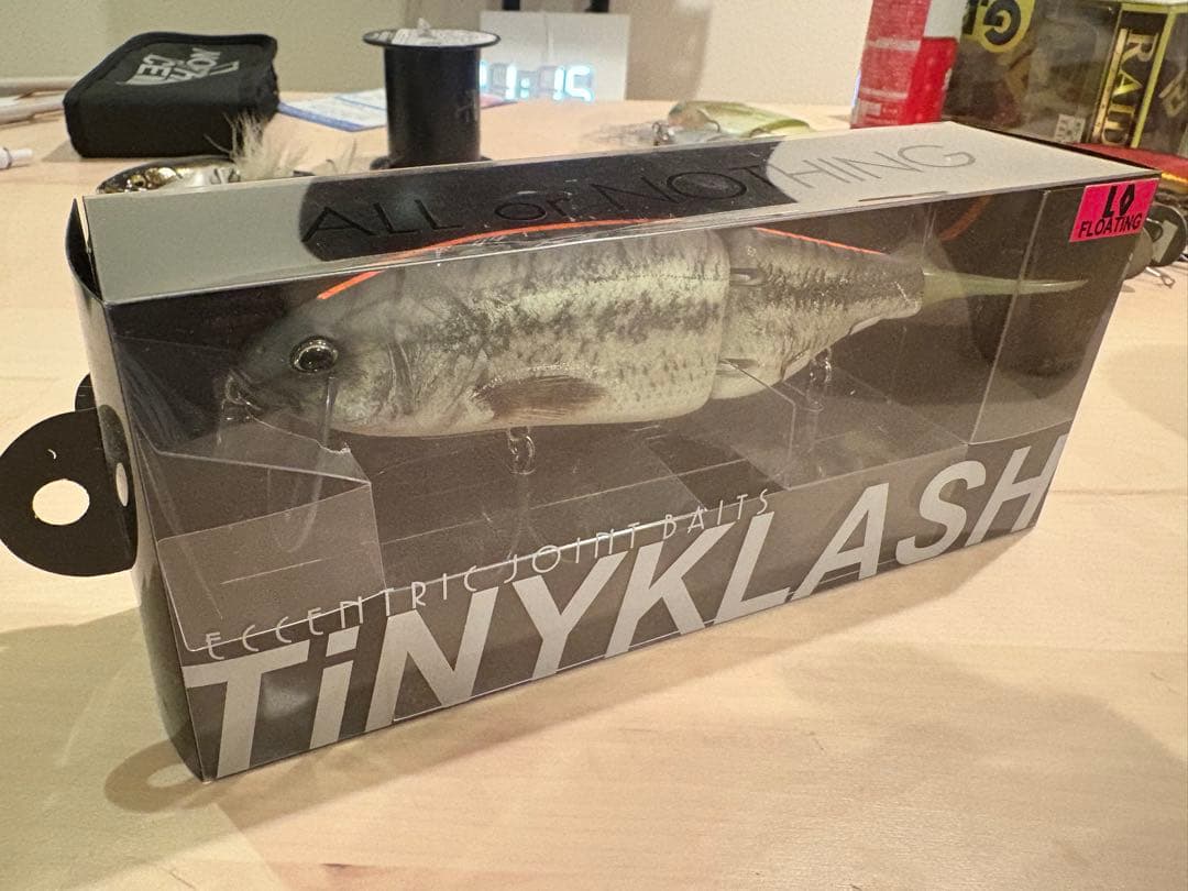 TiNY KLASH タイニークラッシュ　LO