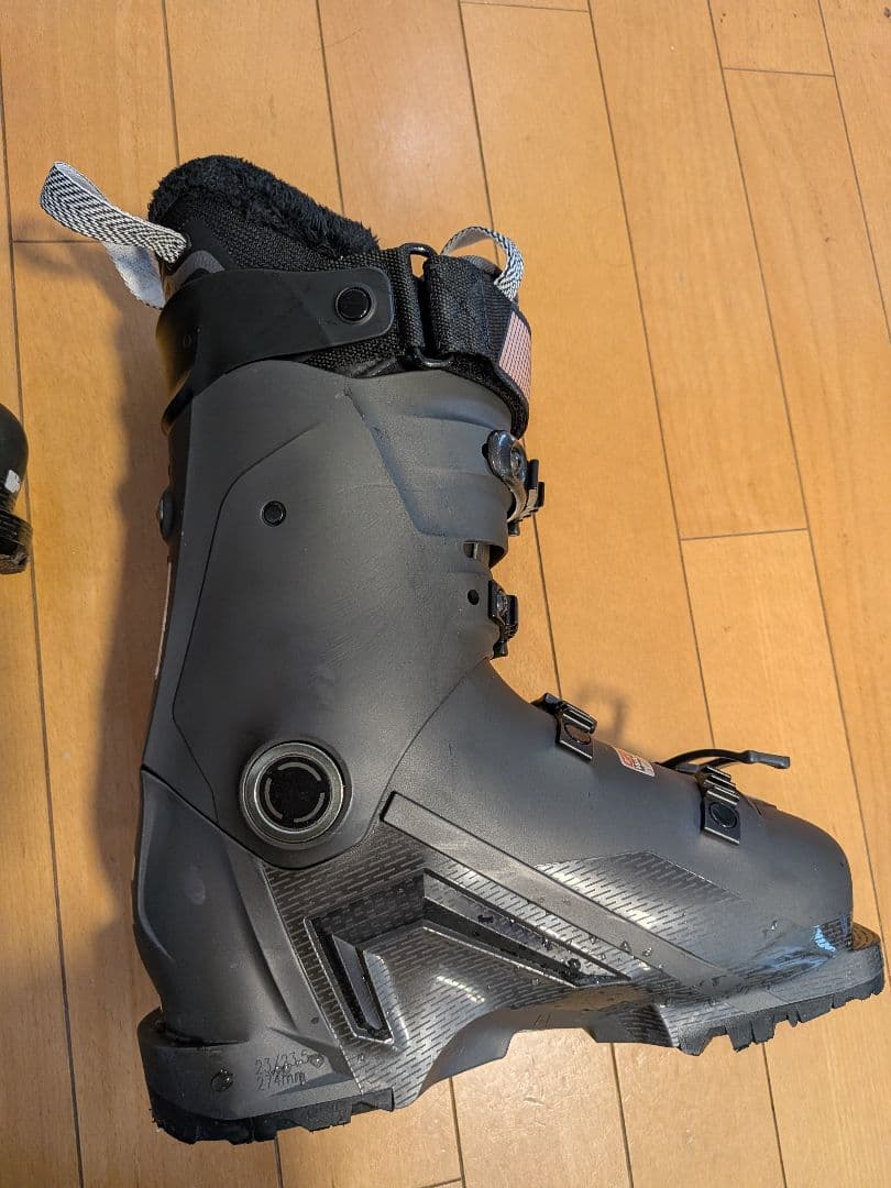 サロモン　MV 23.5cm