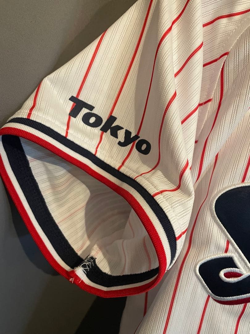 ヤクルト　村上宗隆　ユニホーム　S マジェスティック
