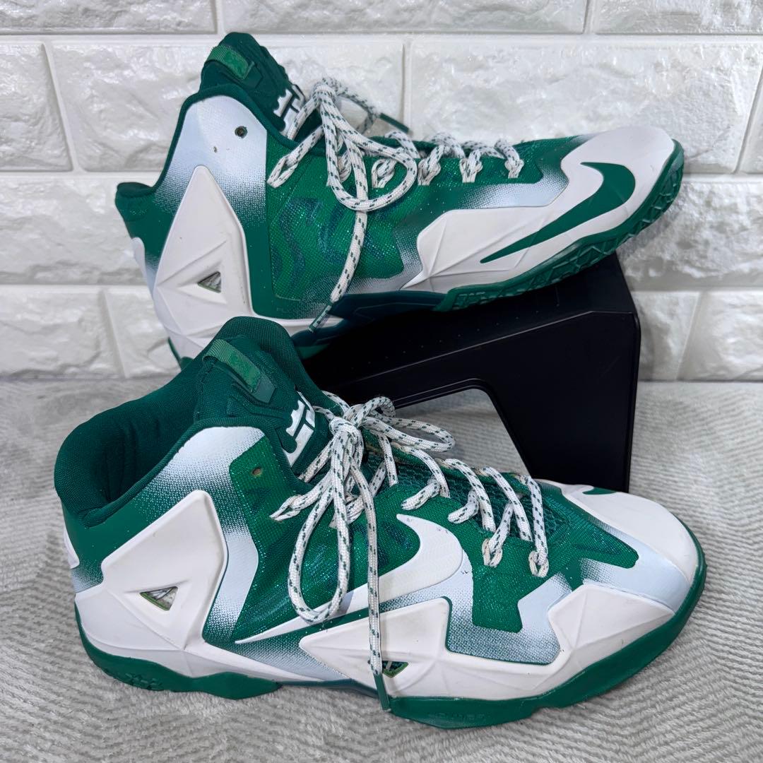 シューズ(男性用) Nike LeBron 11