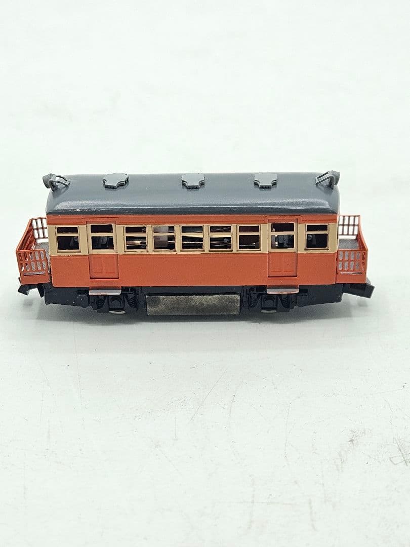 鉄道模型 赤と灰色 小型　キハ2？