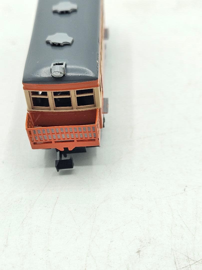 鉄道模型 赤と灰色 小型　キハ2？