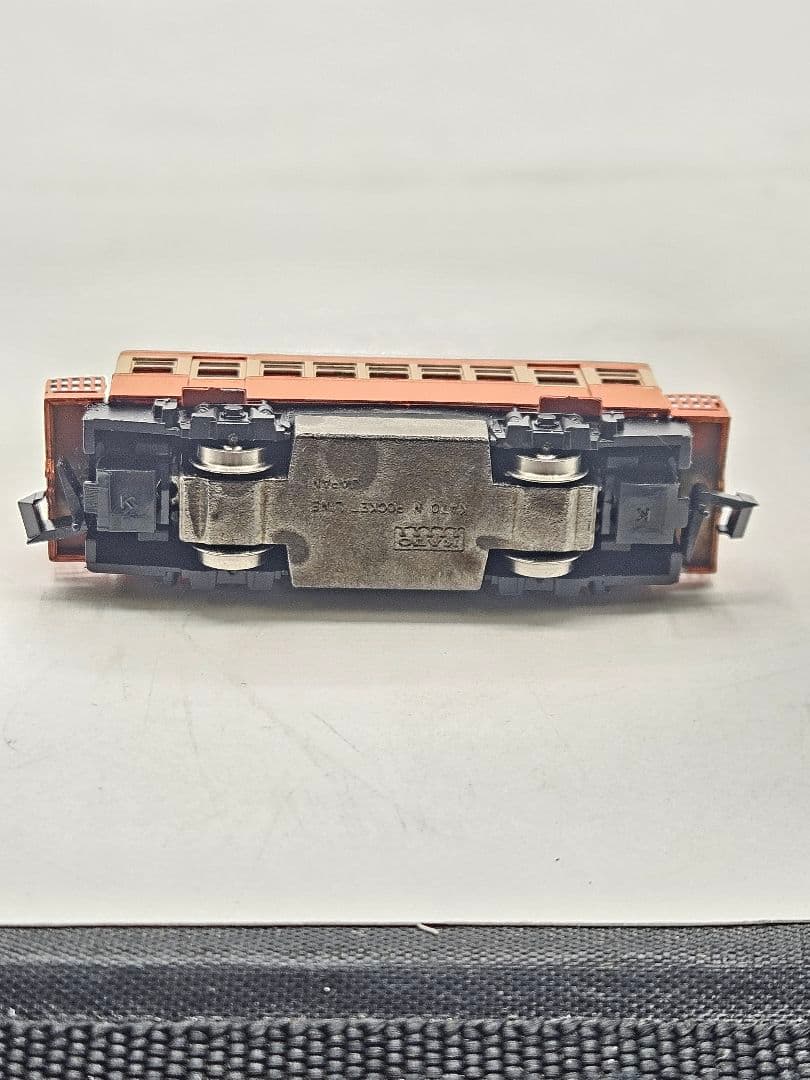 鉄道模型 赤と灰色 小型　キハ2？