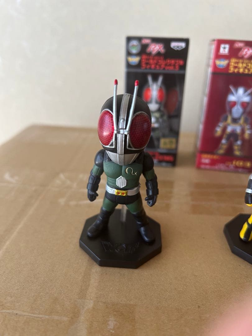 仮面ライダーワールドコレクタブルフィギュア　3種セット