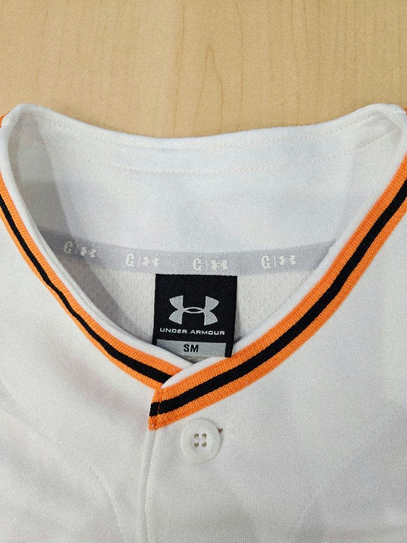 【刺繍タイプ】読売ジャイアンツ　坂本勇人 ユニフォームUNDER ARMOUR