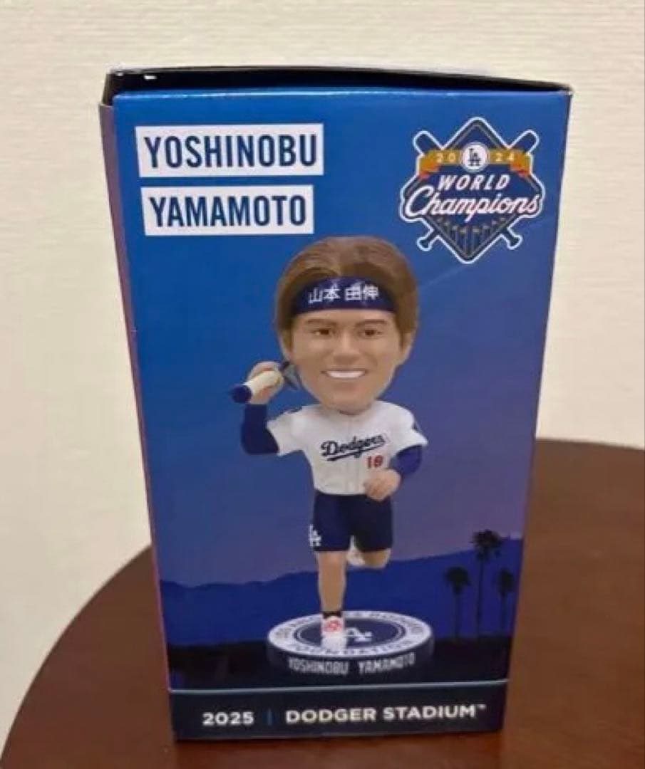 山本由伸 ボブルヘッド ドジャース フィギュア