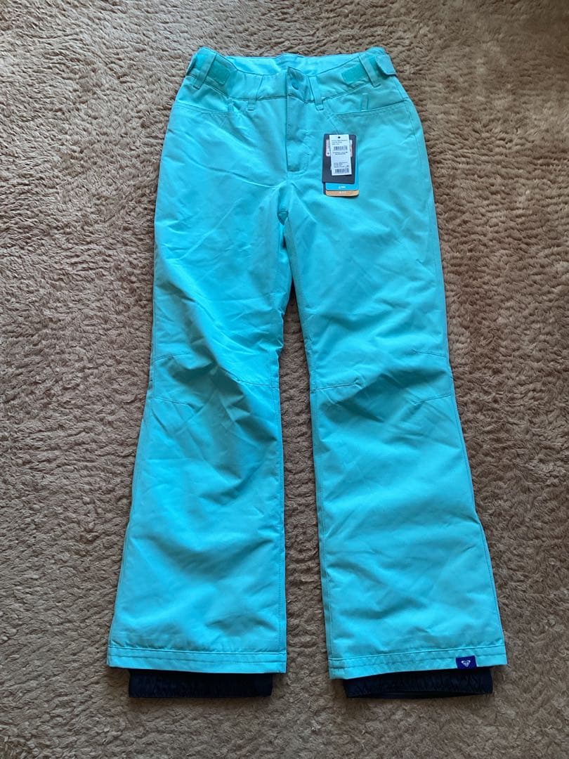 新品　ROXYレディースＳ、150スノボウェアスキーウェア