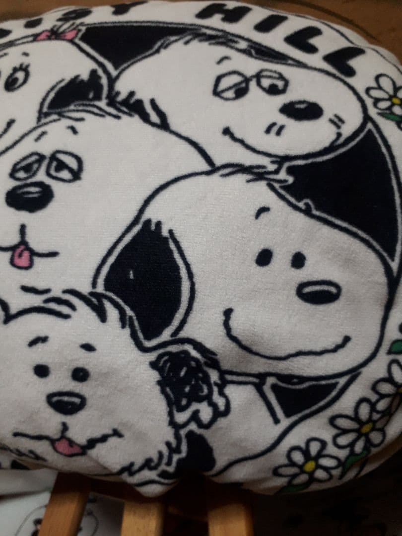 オラフ peanuts　デイジーヒルパピーズ OLAF クッション　激レア