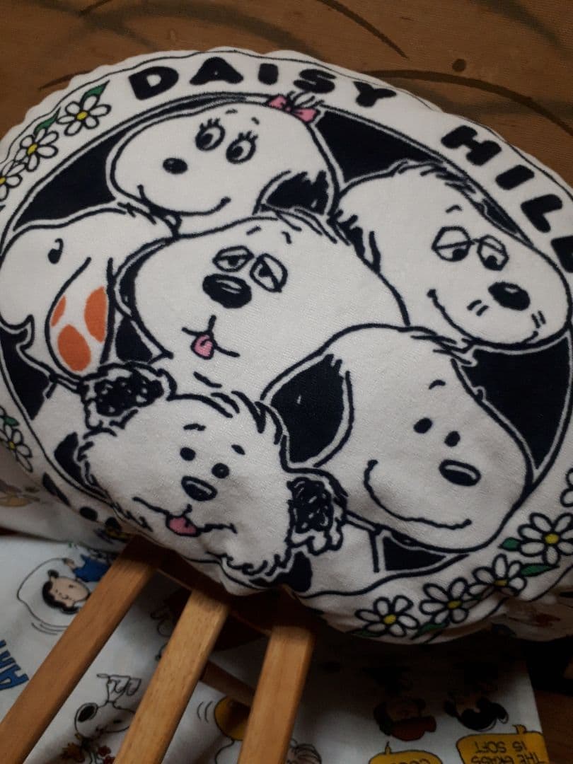 オラフ peanuts　デイジーヒルパピーズ OLAF クッション　激レア