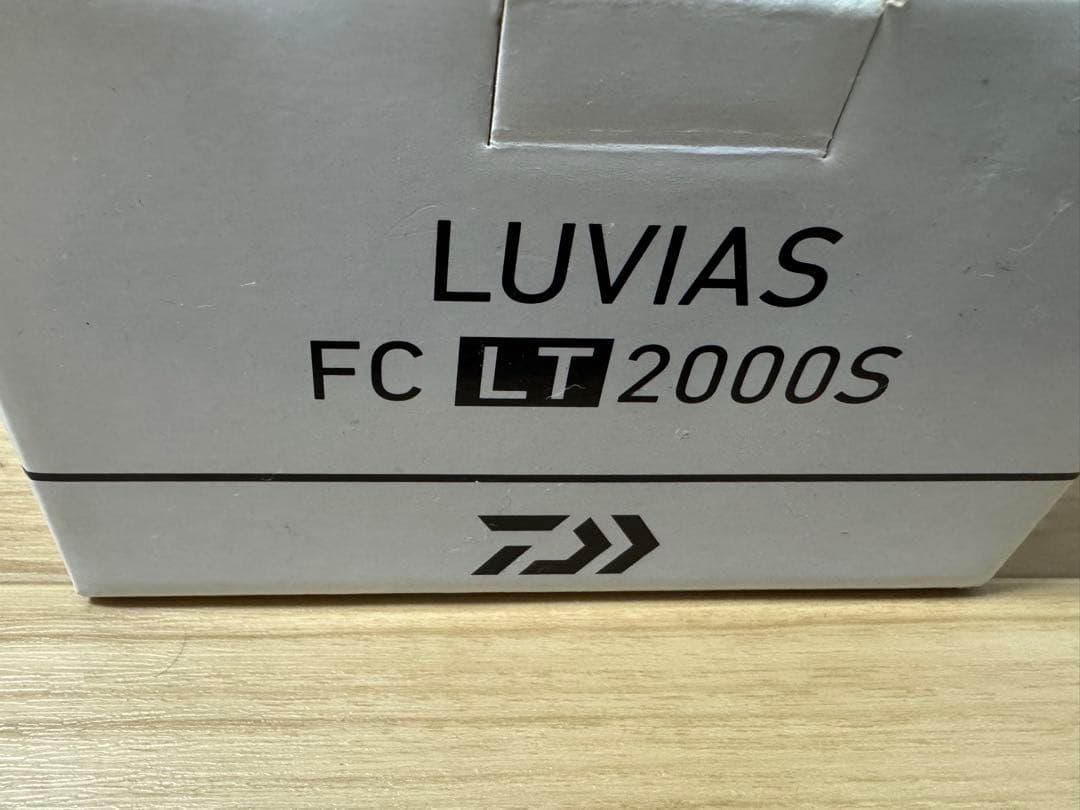 リール DAIWA20 LUVIAS FC LT2000S