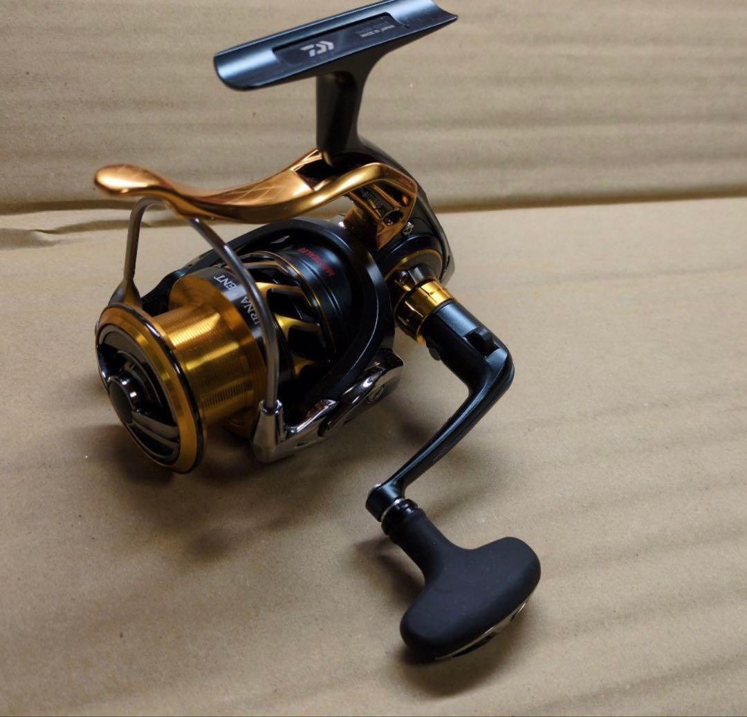 Daiwa ISO 2500SH スピニングリール