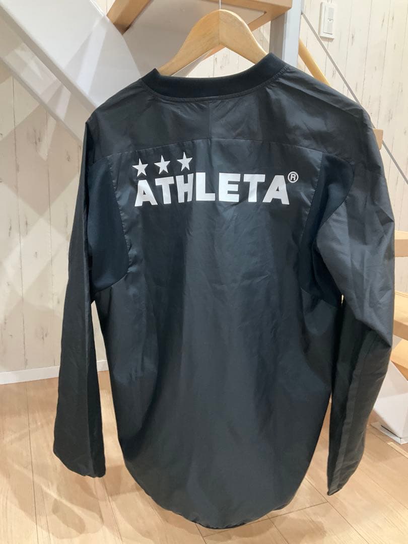 ATHLETA 未使用ピステ上下Mと発熱ナイロンウインドブレーカーLセット