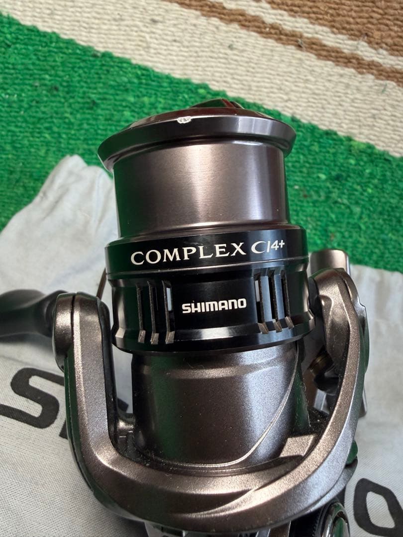 SHIMANO COMPLEX ci4+ C2500 F4 HGスピニングリール