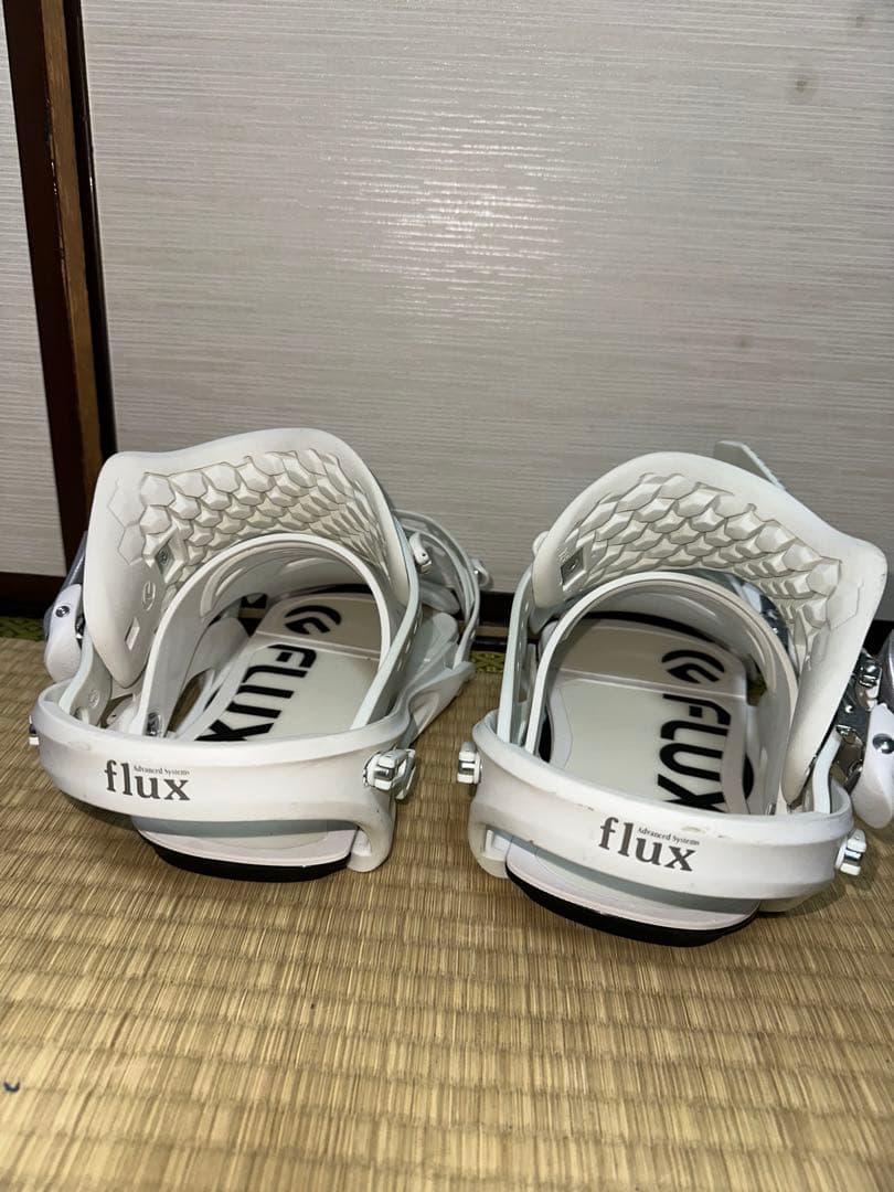 FLUX DSL ビンディング ホワイト US限定モデル