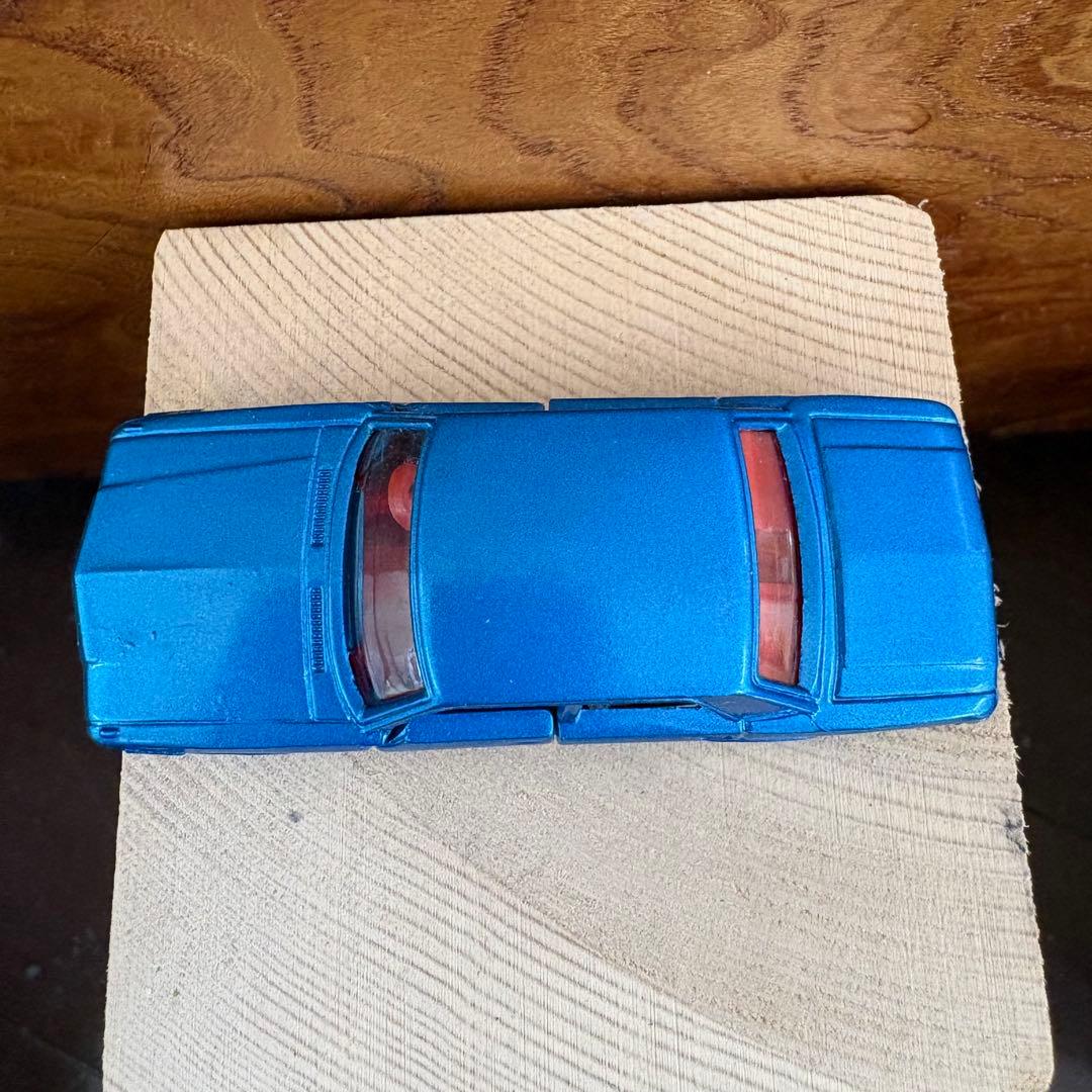 トミカ ニッサン プレジデント 81 ダイキャストミニカー 黒箱
