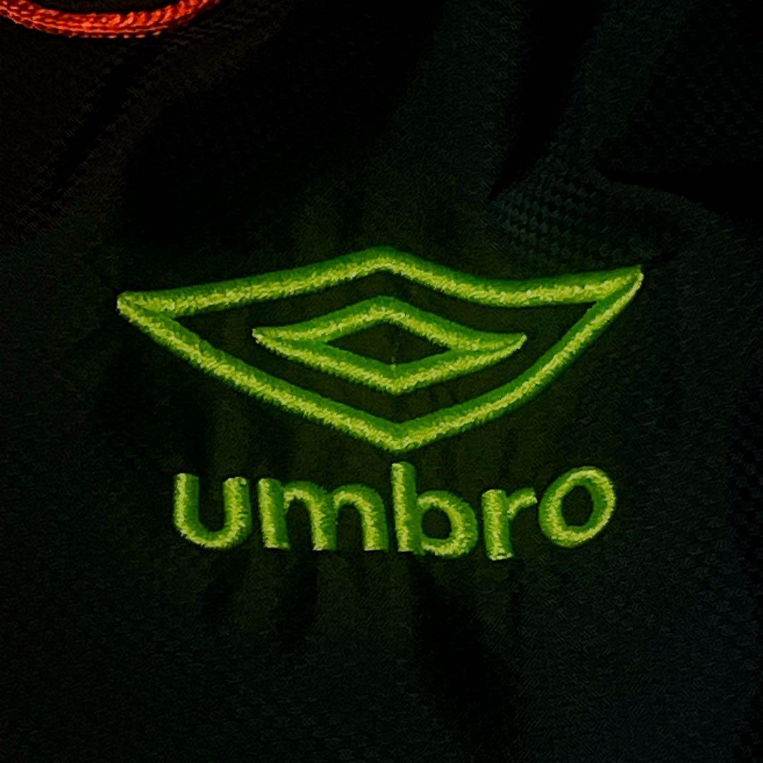 美品umbro Wジッパー ネイビー ベンチコート 160cm フード取外し可能