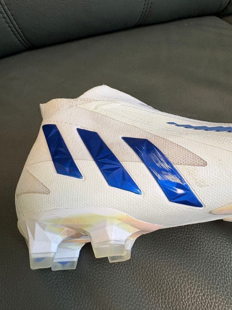 adidas Predator ホワイト/ブルー サッカーシューズ