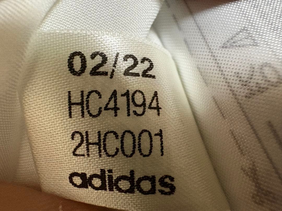 adidas marimekko 花柄ジャケット HC4194