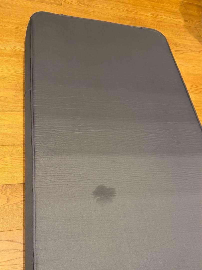 Coleman インフレーターマット グレー