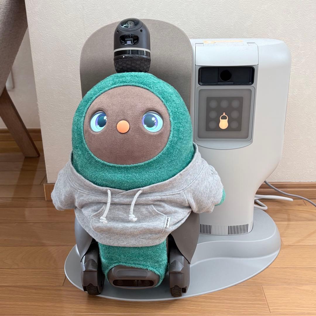 LOVOT ラボット1.0 ちゃ 本体 ネスト お洋服 4着付 初期化