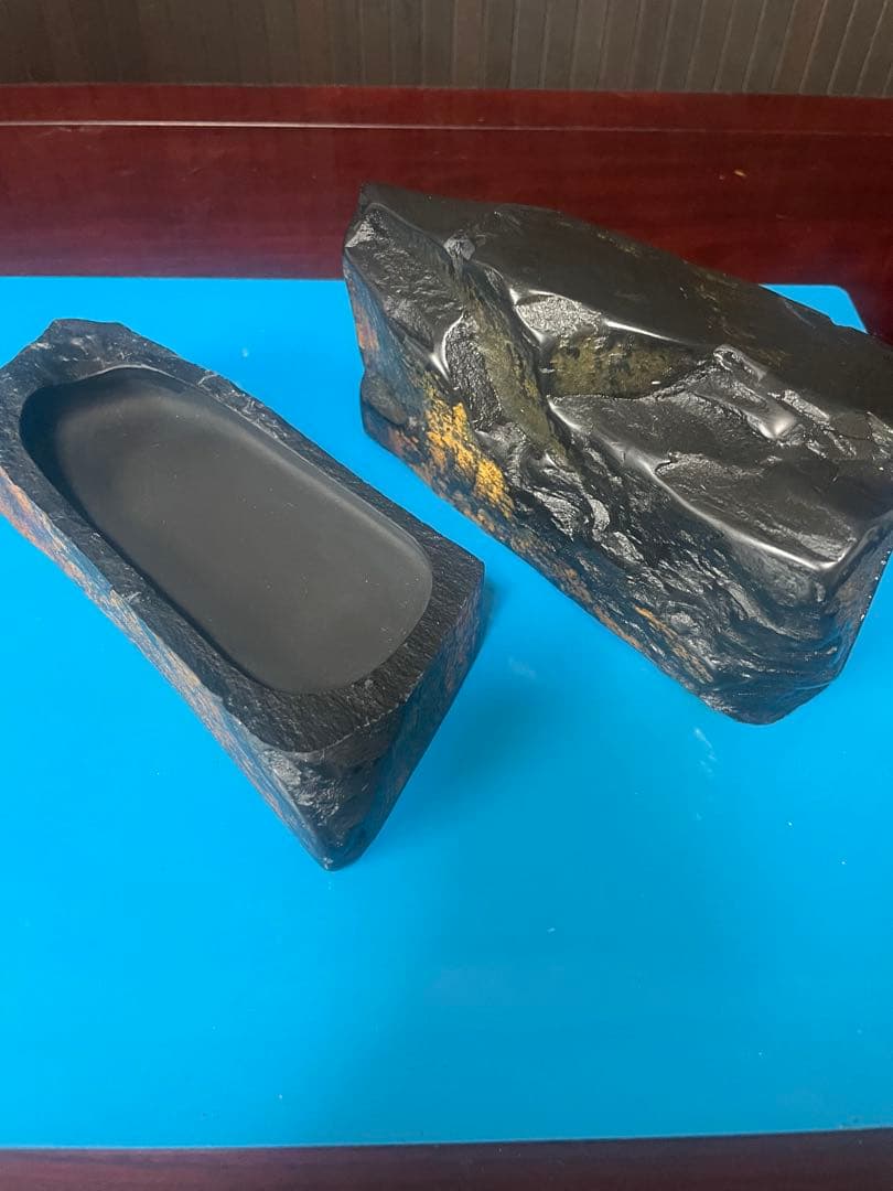 龍渓硯　黒色の石 アート作品 2点セット