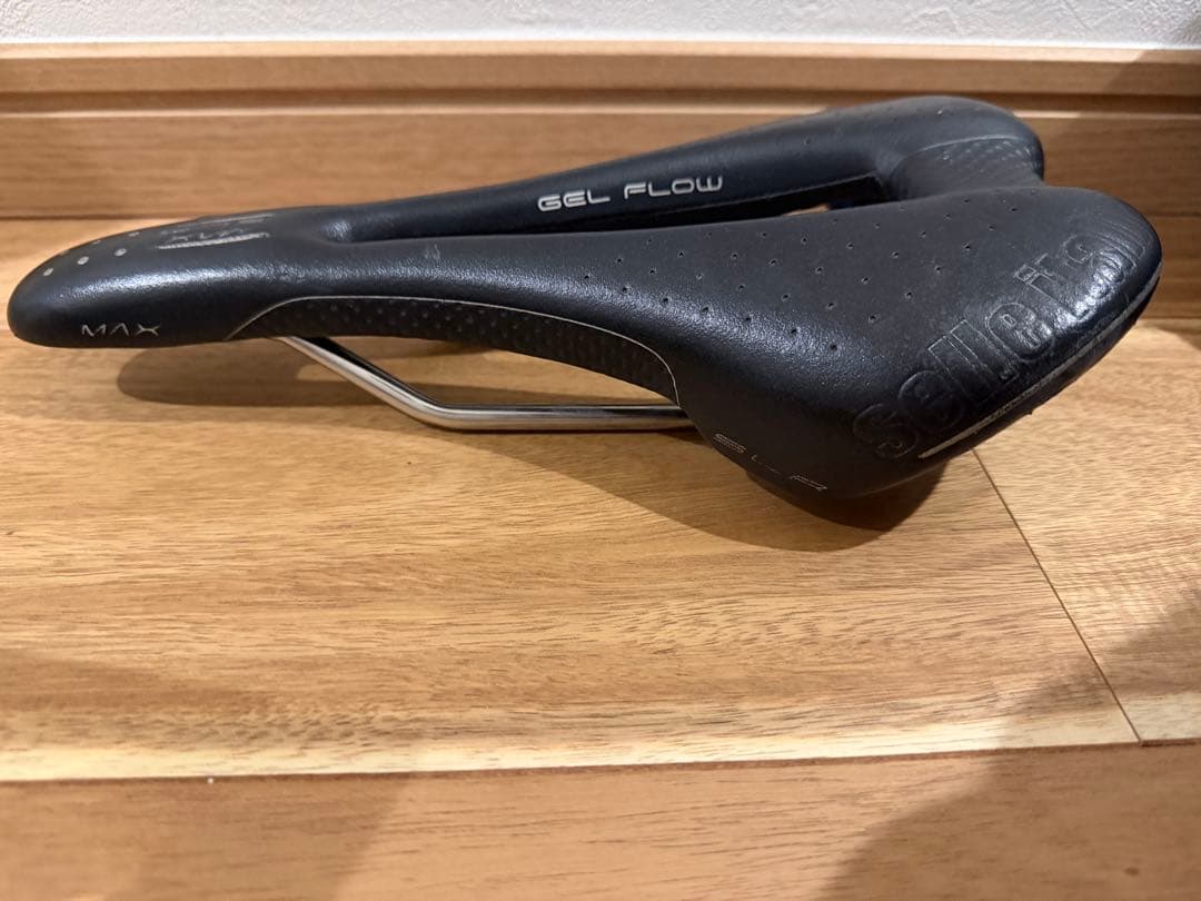 セラ　イタリア　MAX SLR