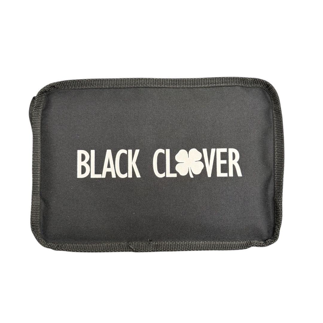 トラベルカバー ブラッククローバー Black Clover カモフラージュ柄