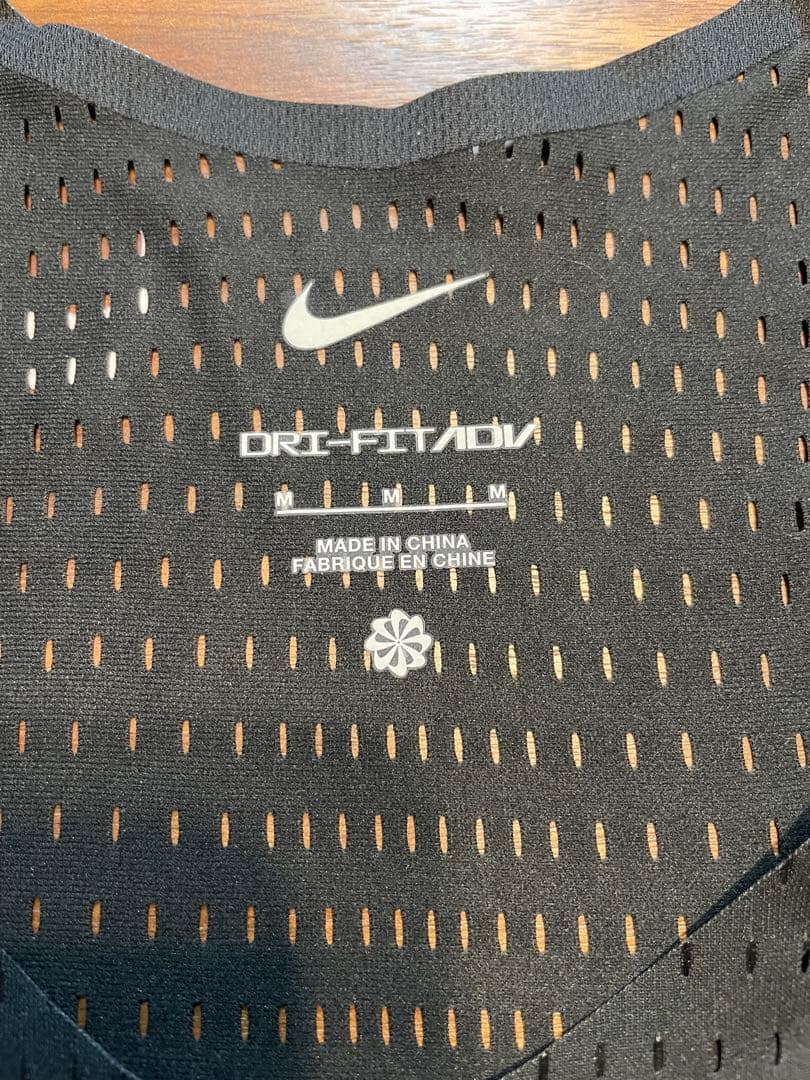 【新品】NIKE エアロスイフト シングレット ブラック Mサイズ