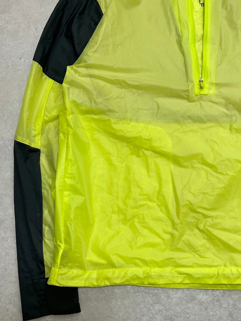 未使用級 Nike Golf 蛍光イエロー ジャケット M ウインドジャケット