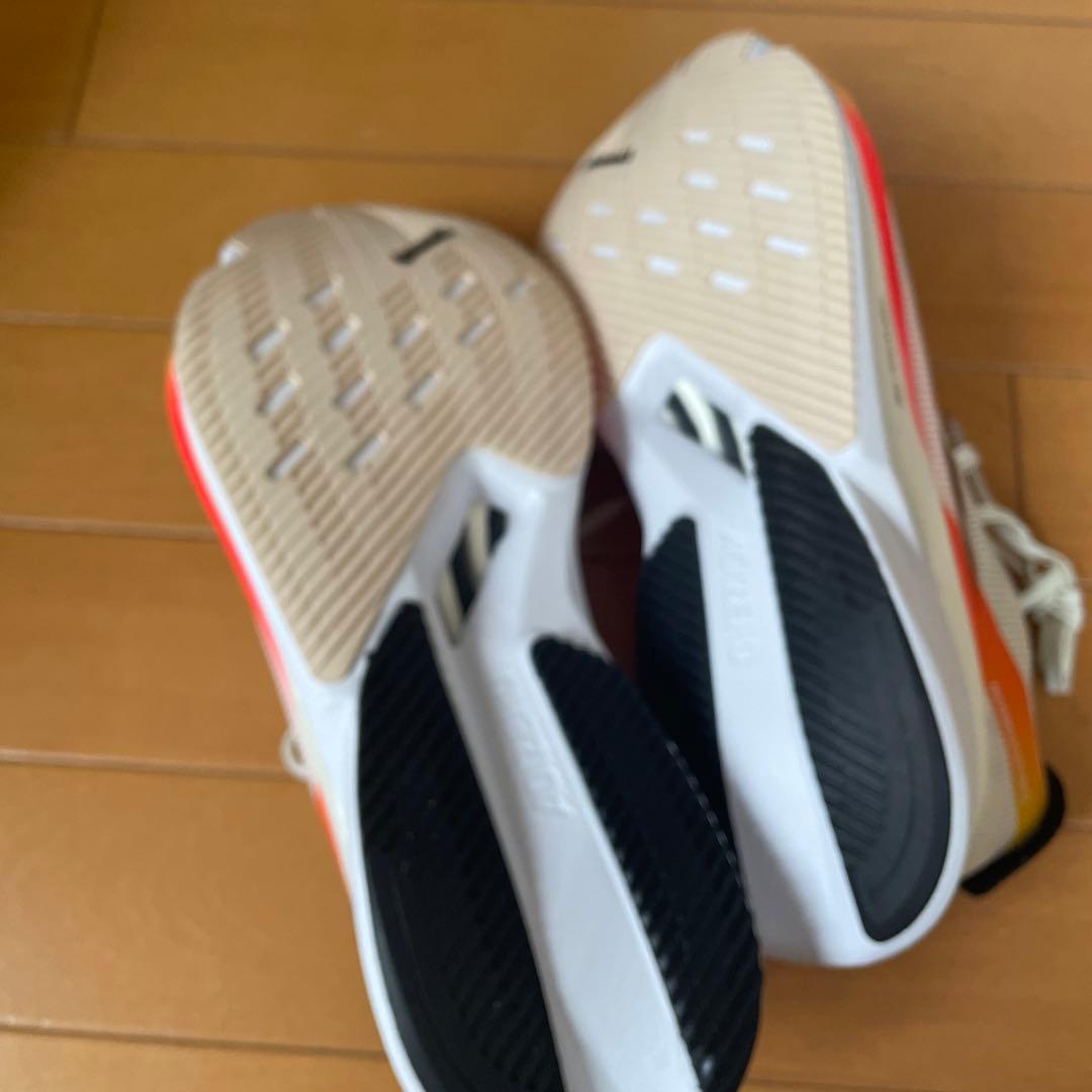アディゼロ　ボストン12