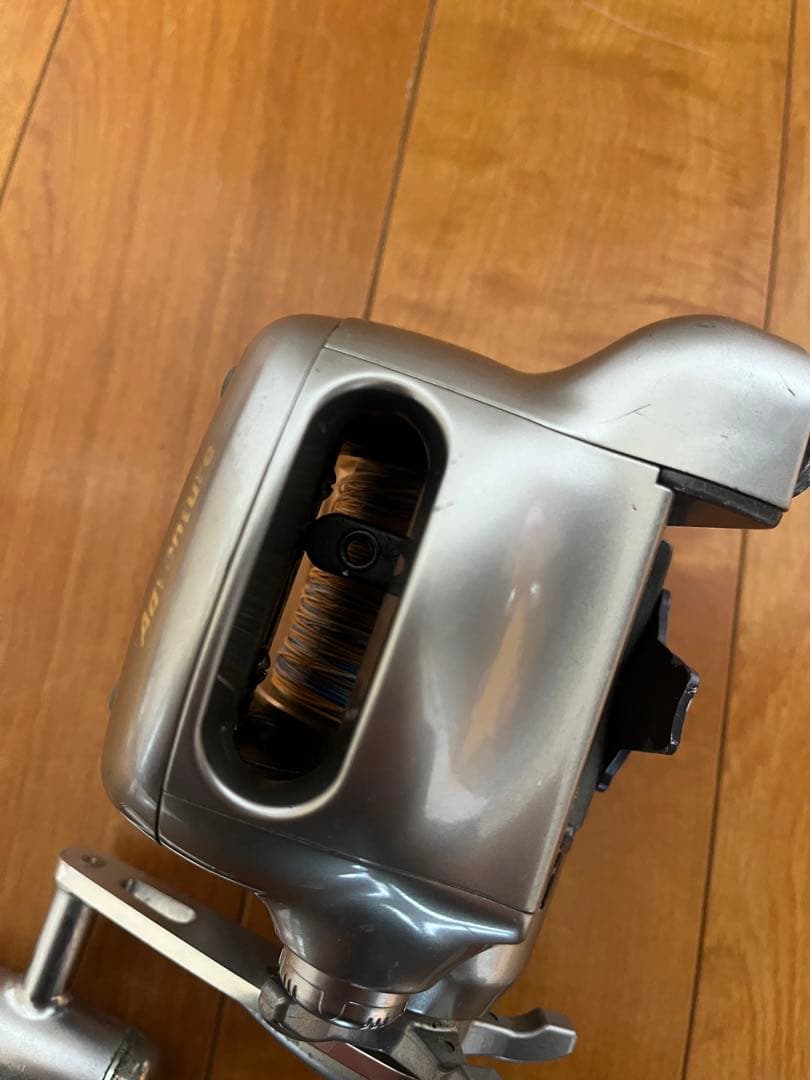 中古 RYOBI 電動リール 電動VS700AC アドベンチャー リョービ