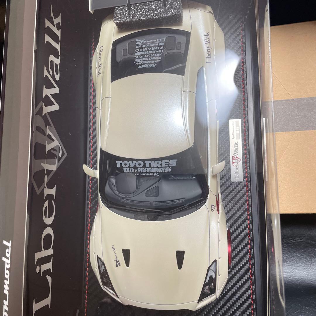 イグニッションモデル　1/18 LB WORKS GT-R R35