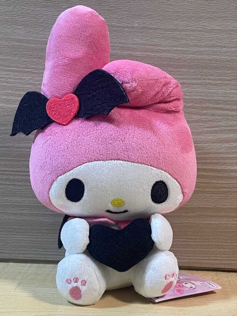 テメ上　マイメロディ ピンク赤バット付きウサギ耳赤い毛糸ドレスぬいぐるみ