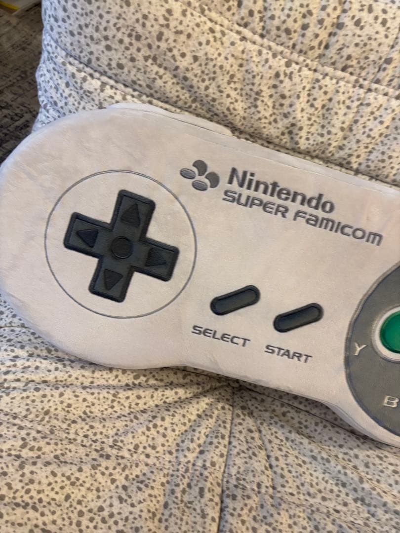 Nintendo Super Famicom コントローラー型クッション