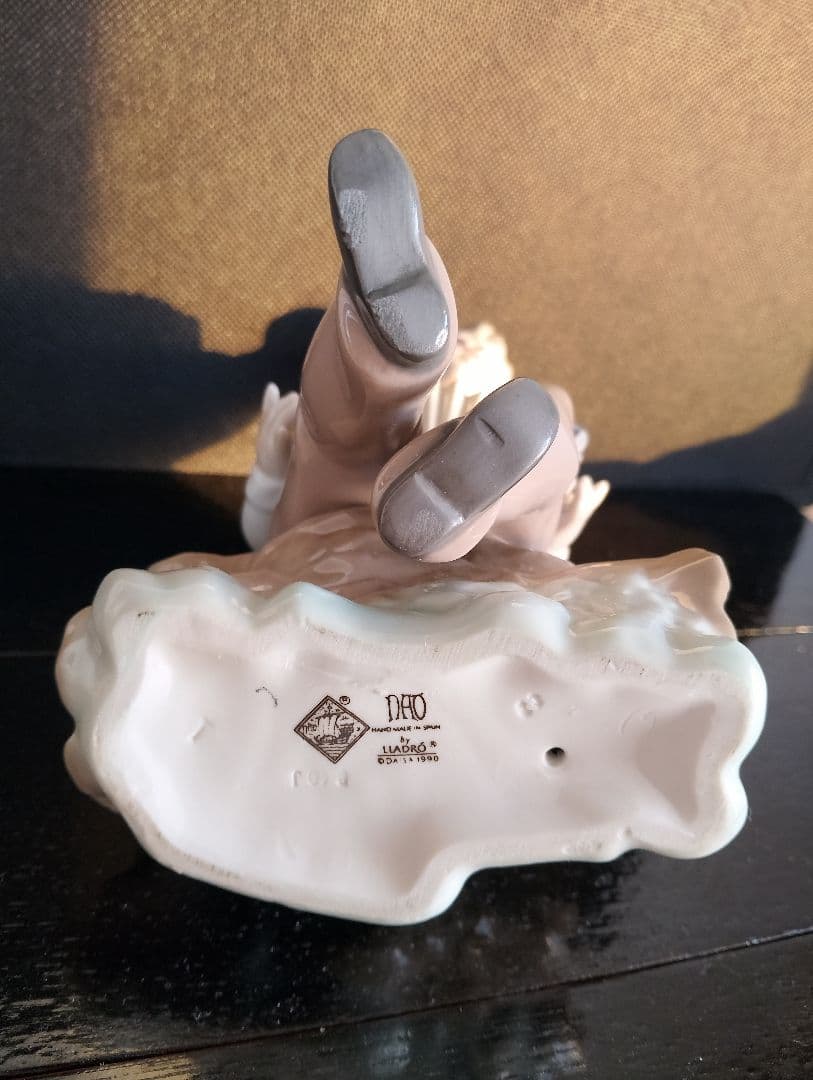 【LLADRO】フィギュリン アコーディオンをひく少年
