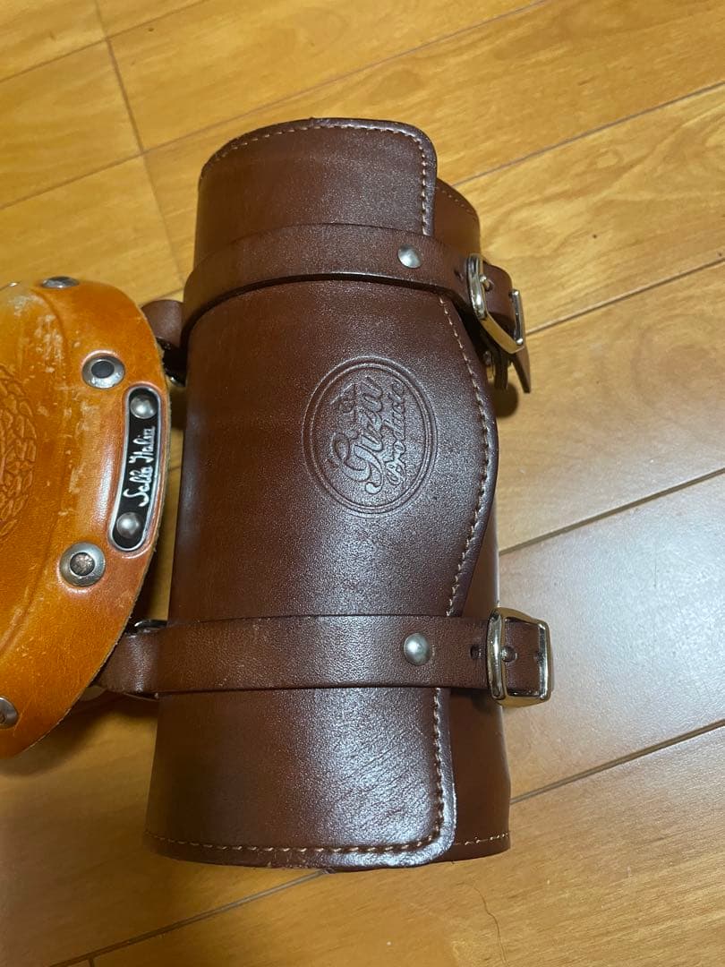 セライタリア Sella Italia MITICA GIZA サドルバッグ付き