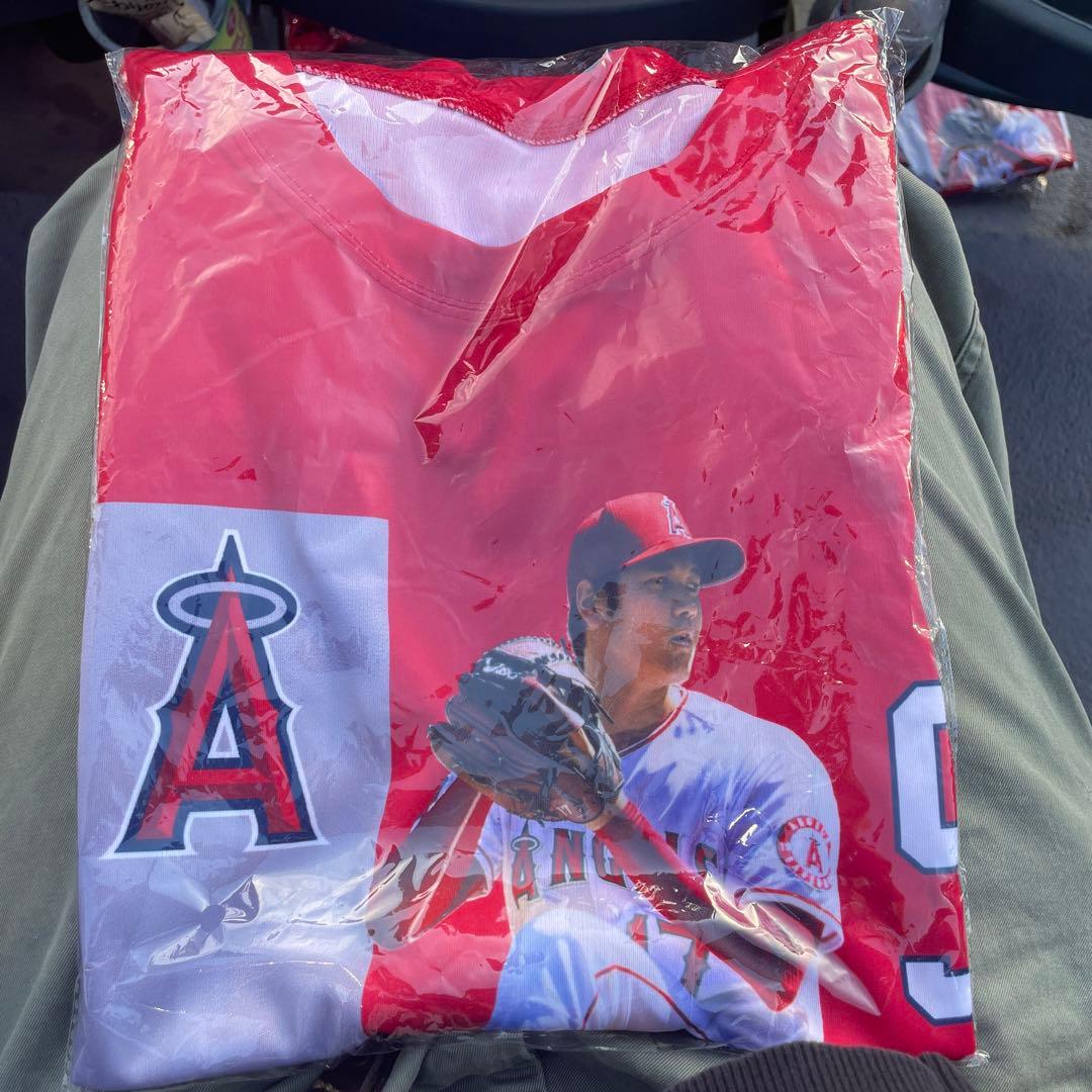 【大谷翔平 ・限定Tシャツ 】アメリカ、エンゼルス・スタジアム4/22観戦者限定