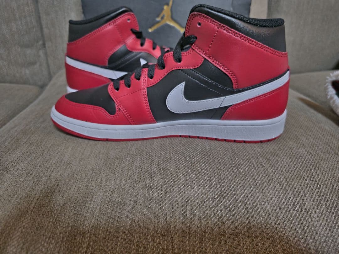 値下げ　NIKE AIR JORDAN 1 MID GymRed 28.0