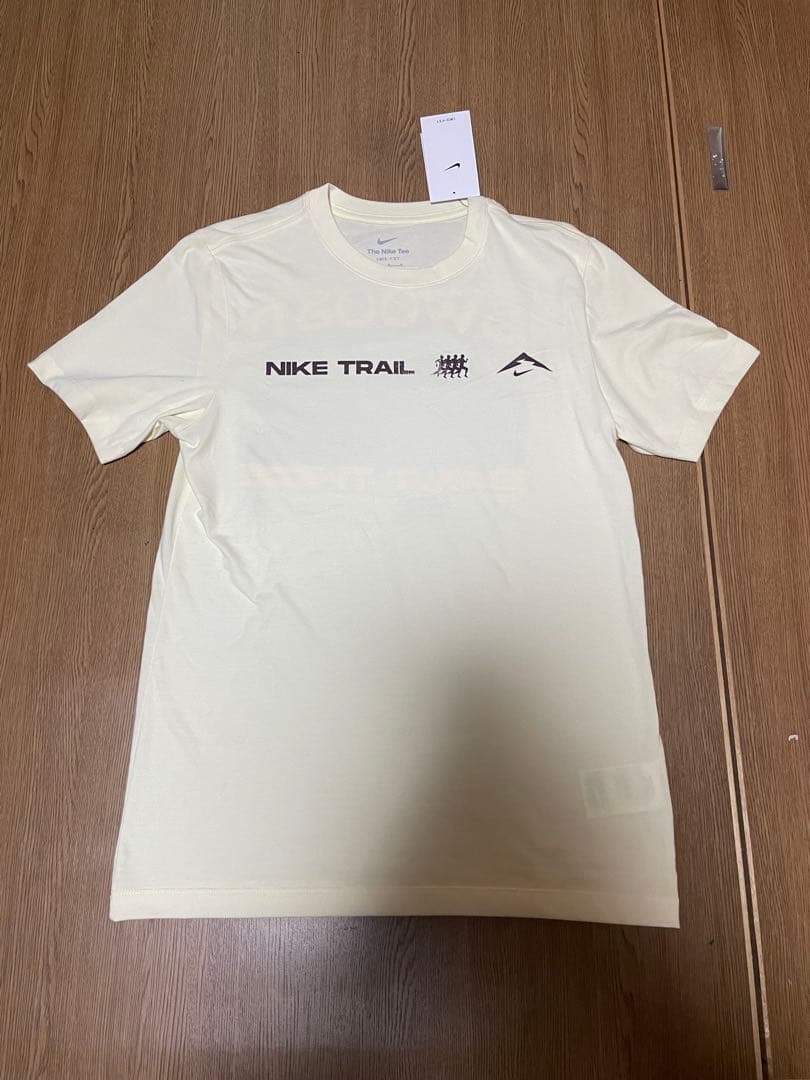 新品未使用　ナイキ Dri-FIT メンズ ランニングTシャツ　Sサイズ