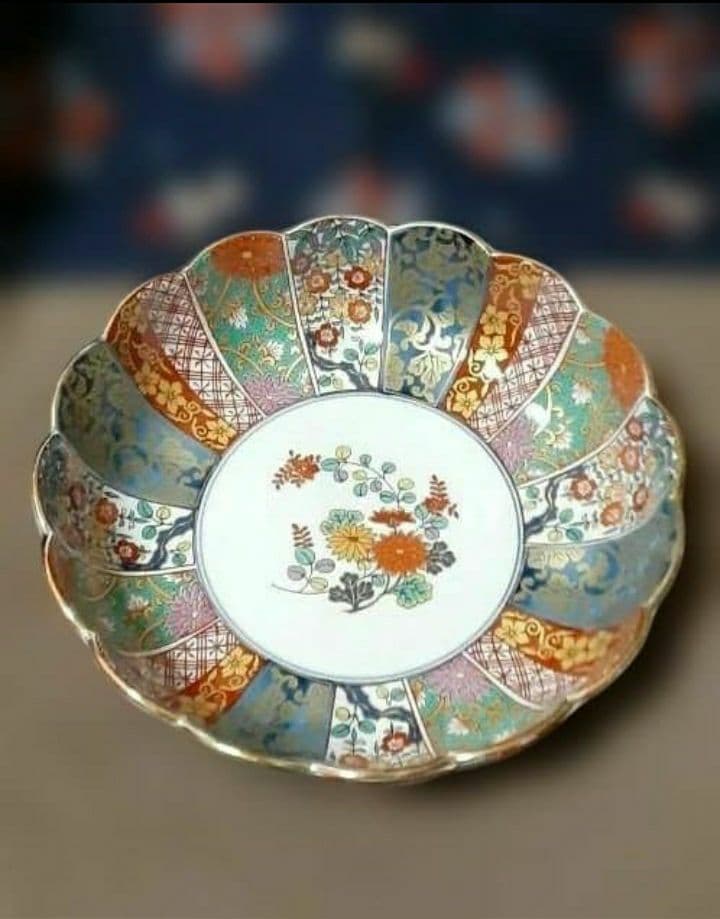 極美品✨有田焼 金彩 菊割 清秀作☘️元禄古伊万里☘️深鉢☘️木箱入り