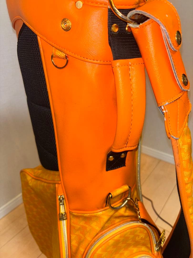 レザレクションオレンジ ゴルフバッグ