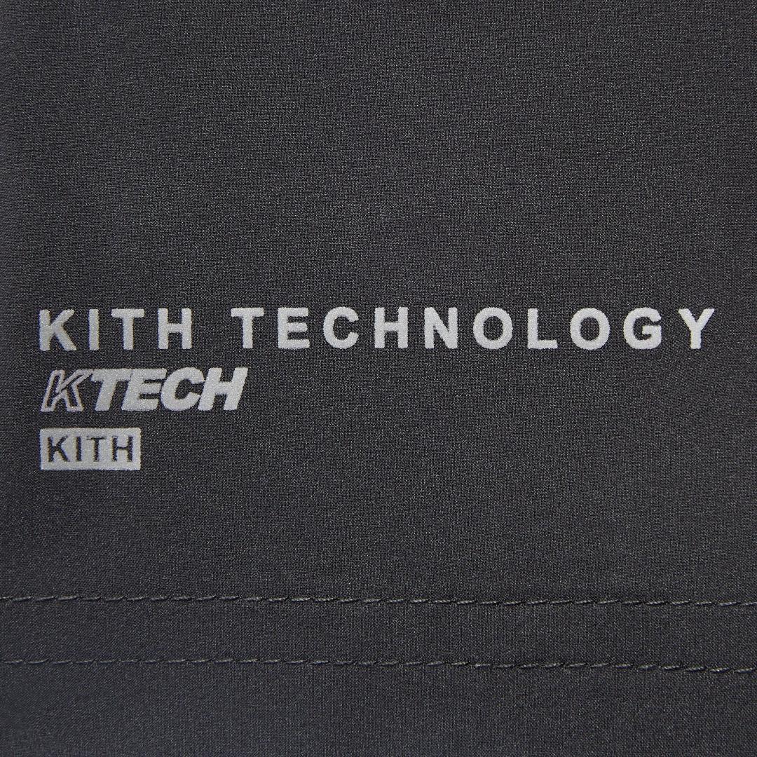 Kith for On Spring 2026 Core Short 即完売