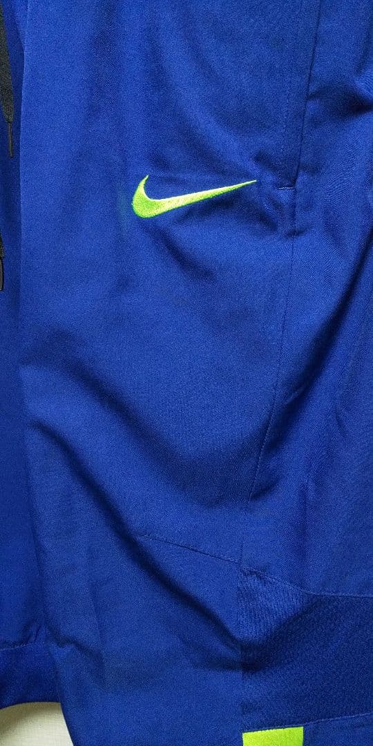 ナイキ　Mサイズ　ユベントス