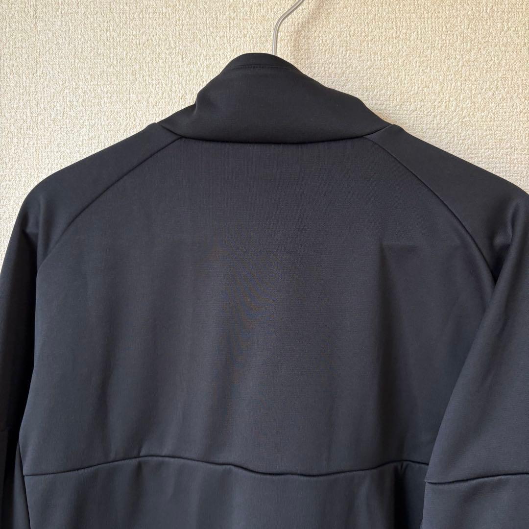 【超美品】ニューバランス　ストレッチジャケット　ブラックXL