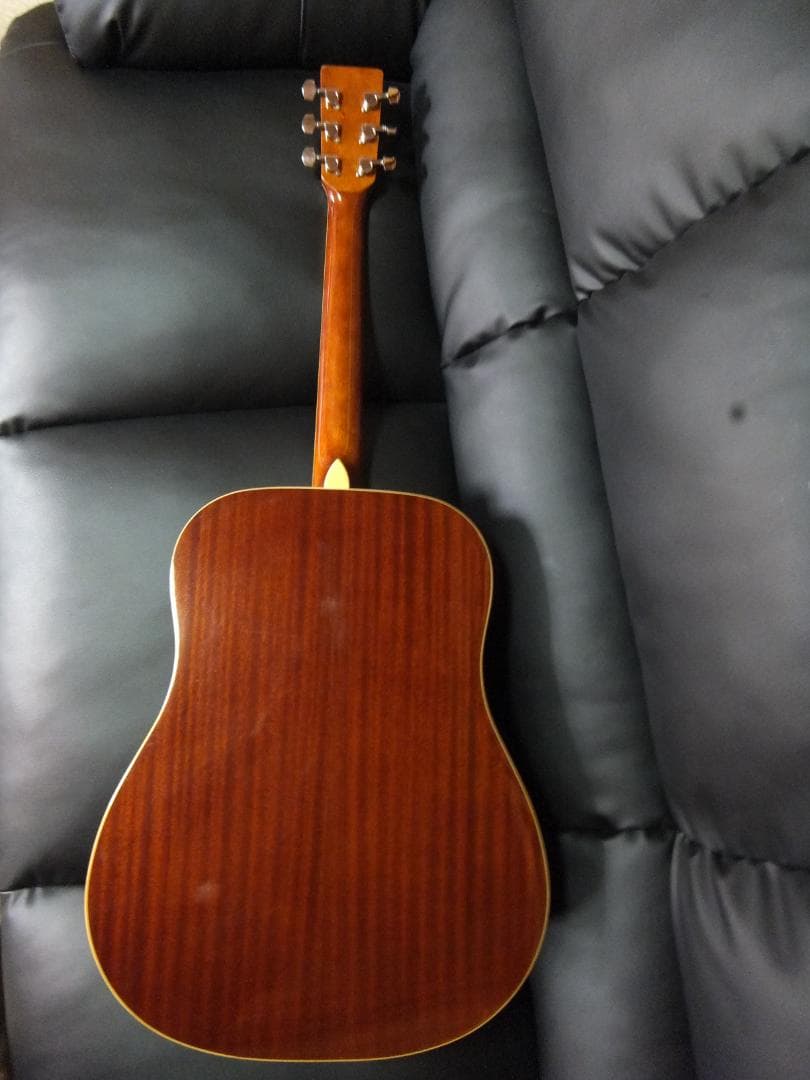 LEGEND、アコースティックギター、中古（本文よく読んでください）