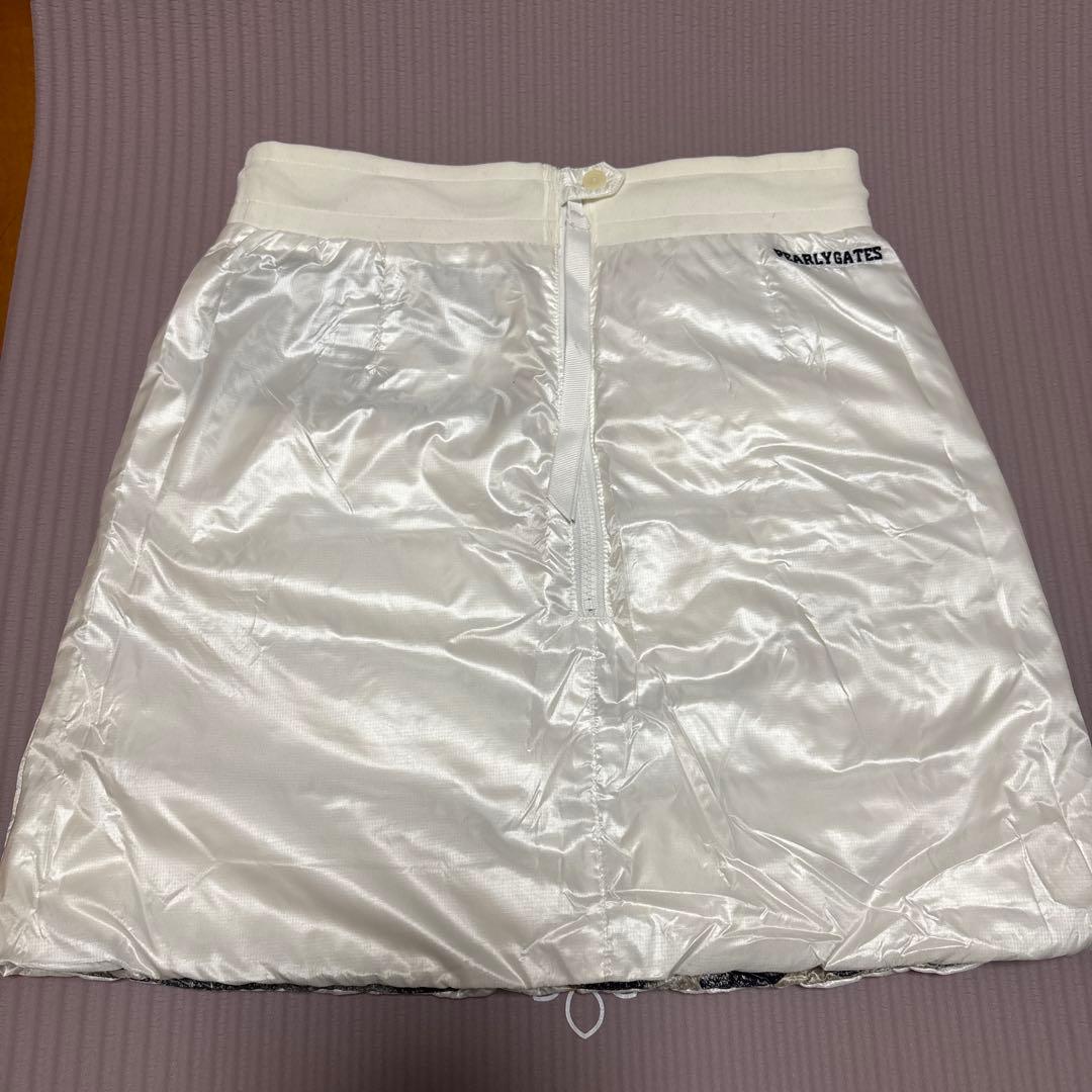 PEARLY GATES 迷彩柄ダウンスカート